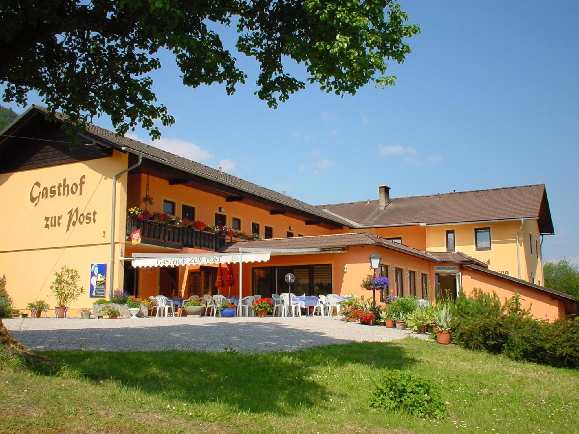 Gasthof Hotel Zur Post Ferlach Extérieur photo